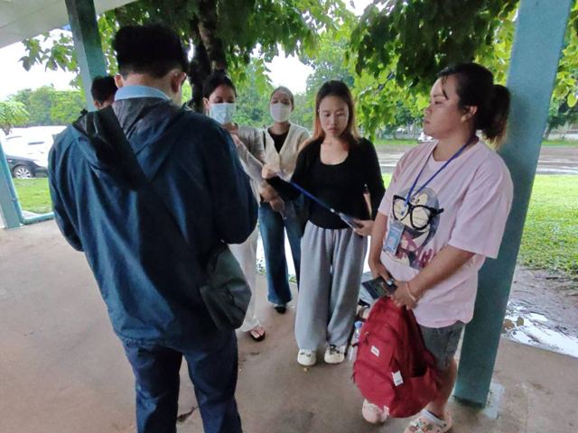 จัดเดินทางพาไปถ่าย Work Permit 4
